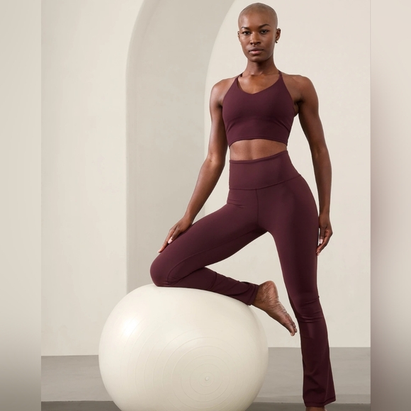 Athleta Pants - Athleta Elation Straight Leg Pant Spiced Cabernet Size Medium Petite #981680